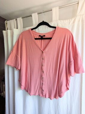 Light & Flowy Pink Coral Button-Front V-Neck Tee